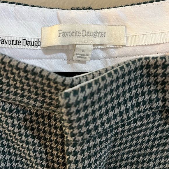Favorite Daughter Two Piece Suit. Green Houndstooth. - Picture 4 of 5